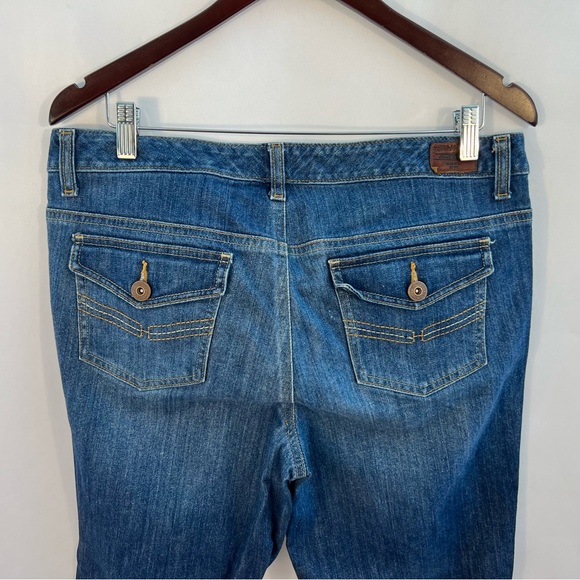 Tommy Hilfiger Freedom Jeans Dark Wash Logo Whiskered Boot Cut Denim Womens 12A - Picture 6 of 6